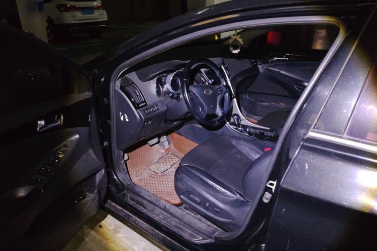 Used Hyundai Sonata 2014 2.0L Automatic Luxury Edition Driver Seat