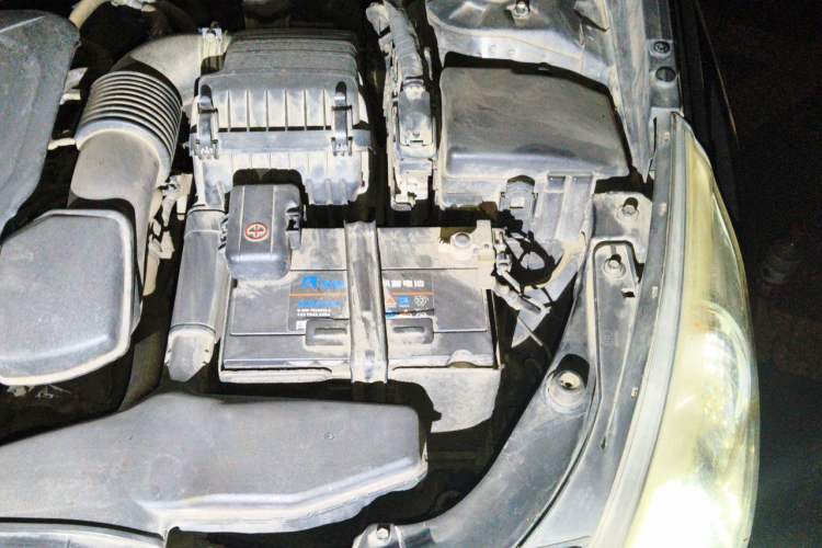 Used Hyundai Sonata 2014 2.0L Automatic Luxury Edition Engine Bay Left