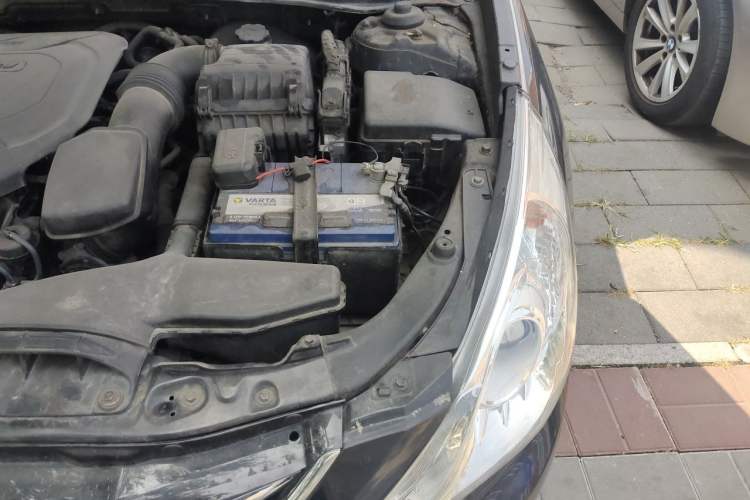 Used Hyundai Sonata 2014 2.0L Automatic Luxury Edition Engine Bay Left