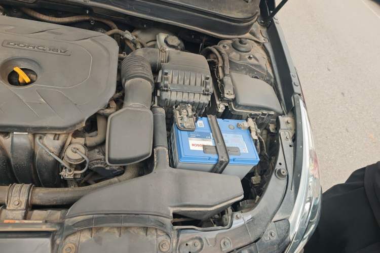 Used Hyundai Sonata 2014 2.0L Automatic Prestige Edition Engine Bay Left