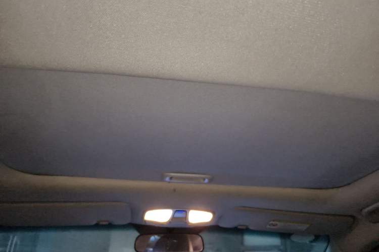 Used Hyundai Sonata 2014 2.4L Automatic Leading Edition China V Standard Headliner
