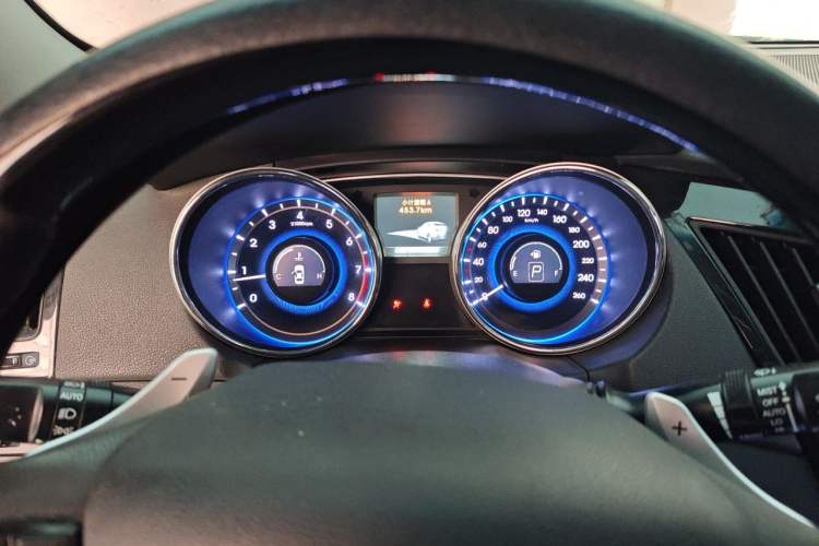 Used Hyundai Sonata 2014 2.4L Automatic Top Trim China V Standard Instrument Cluster
