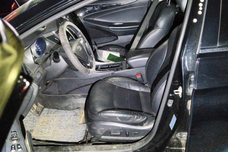 Used Hyundai Sonata 2014 2.0L Automatic Luxury Edition Left Front Seat