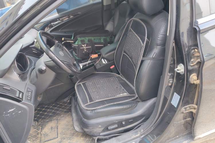 Used Hyundai Sonata 2014 2.0L Automatic Luxury Edition Left Front Seat