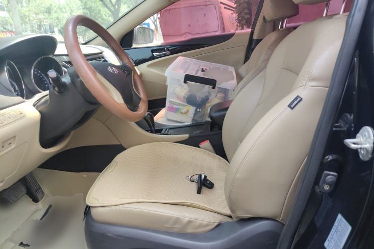 Used Hyundai Sonata 2014 2.0L Automatic Luxury Edition Left Front Seat