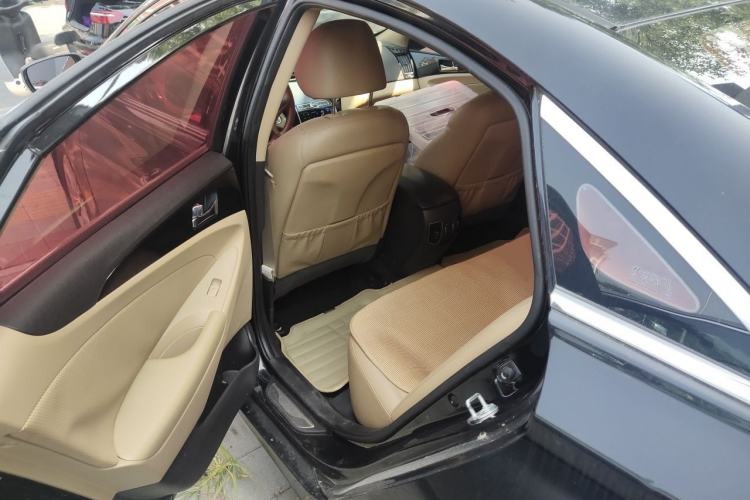 Used Hyundai Sonata 2014 2.0L Automatic Luxury Edition Left Rear Seat
