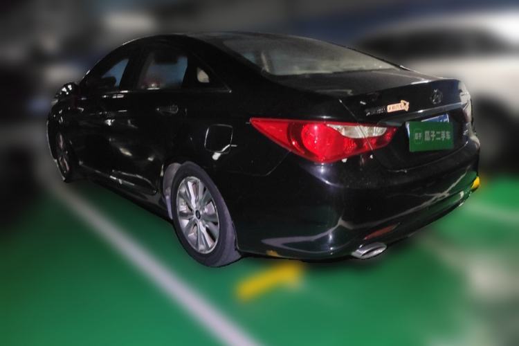Used Hyundai Sonata 2014 2.4L Automatic Leading Edition China IV Standard Rear Left 45 Deg