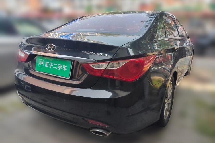Used Hyundai Sonata 2014 2.0L Automatic Luxury Edition Rear Right 45 Deg