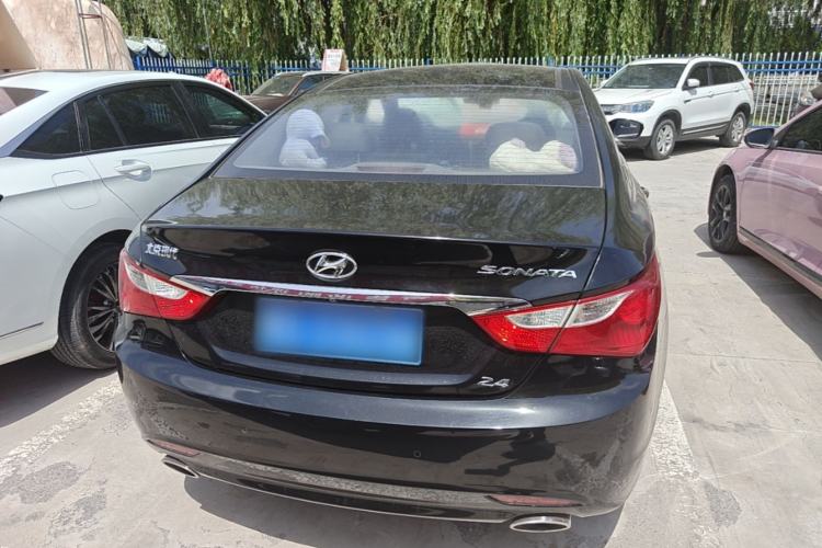 Used Hyundai Sonata 2014 2.4L Automatic Luxury Version China IV Standard Rear