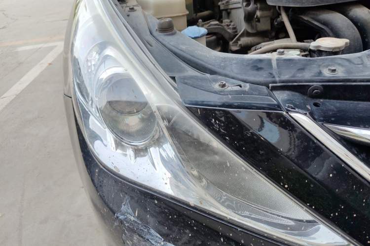 Used Hyundai Sonata 2014 2.0L Automatic Luxury Edition Right Front Headlight