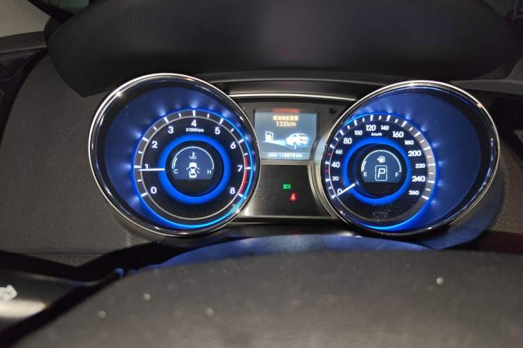 Used Hyundai Sonata 2014 2.4L Automatic Leading Edition China IV Standard Instrument Cluster