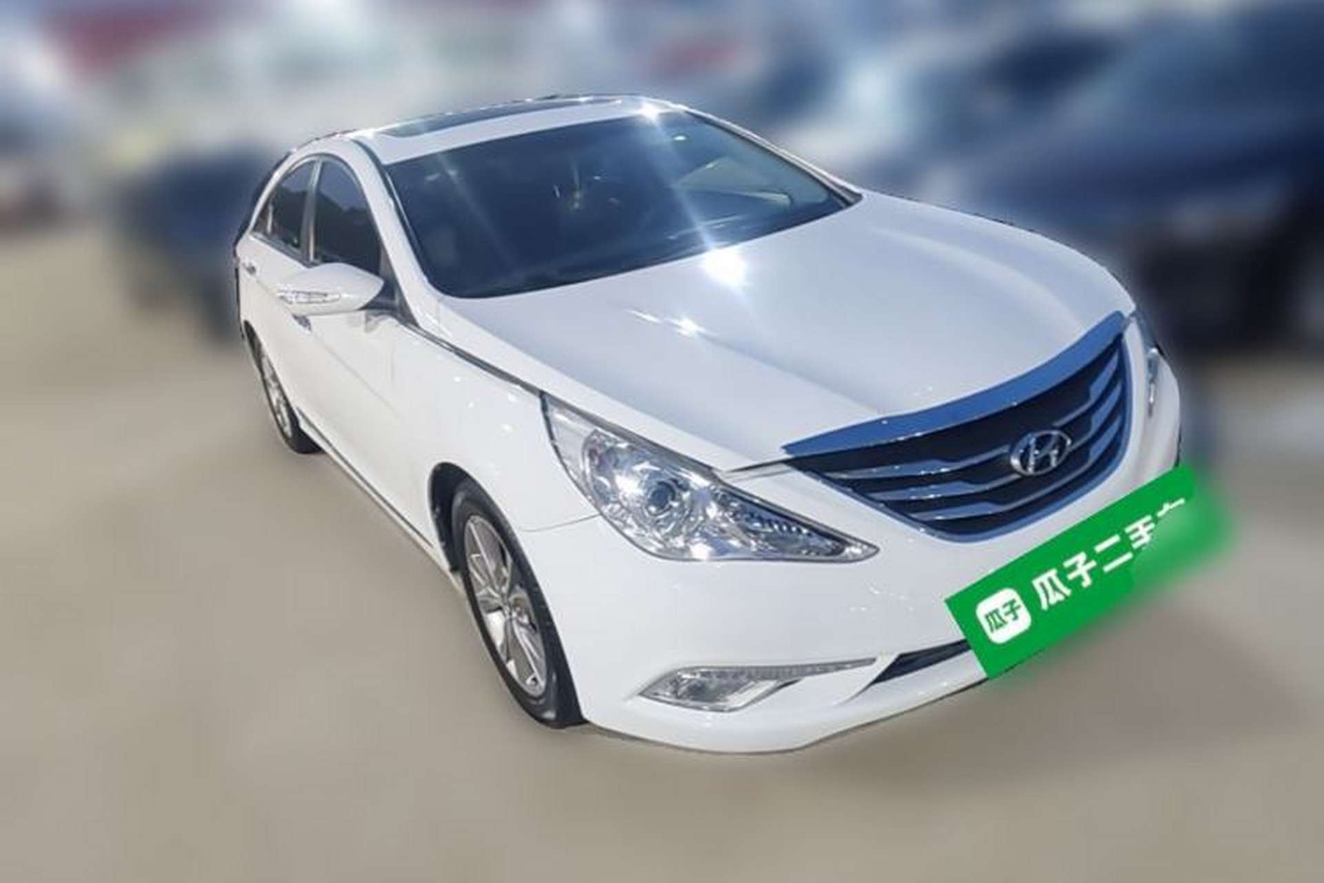 Used Hyundai Sonata 2014 2.0L Automatic Luxury Edition Front Right 45 Deg