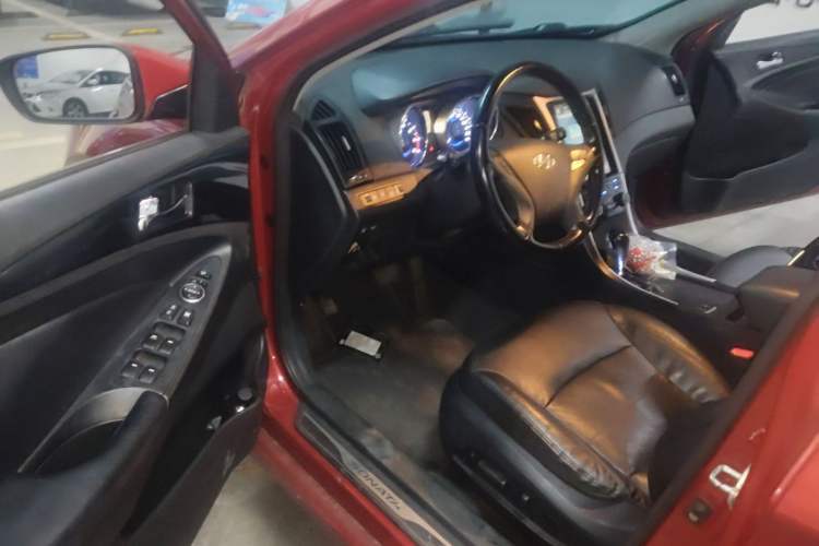 Used Hyundai Sonata 2014 2.0L Automatic Prestige Edition Driver Seat