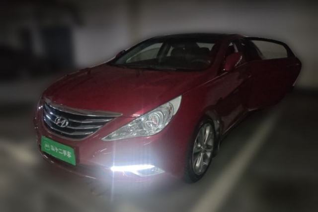 Used Hyundai Sonata 2014 2.4L Automatic Luxury Version China IV Standard