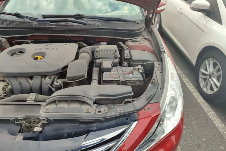 Used Hyundai Sonata 2014 2.0L Automatic Prestige Edition Engine Bay Left