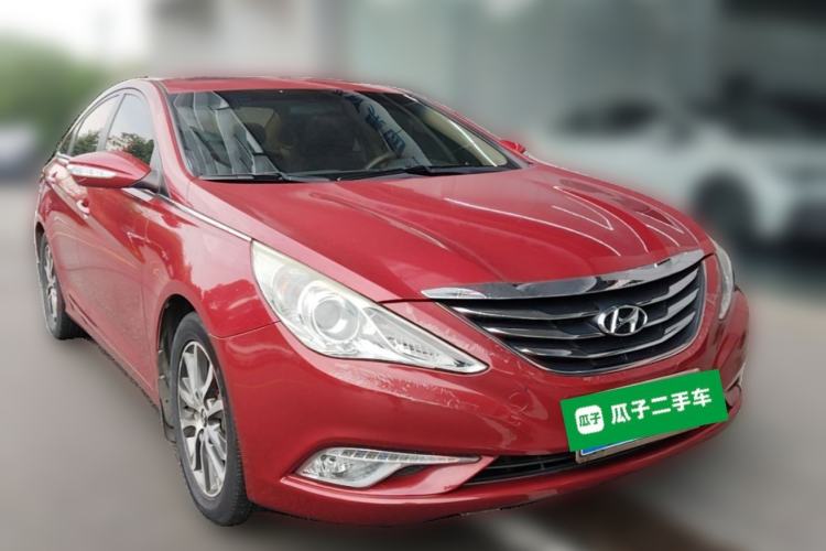 Used Hyundai Sonata 2014 2.0L Automatic Leading Edition Front Right 45 Deg