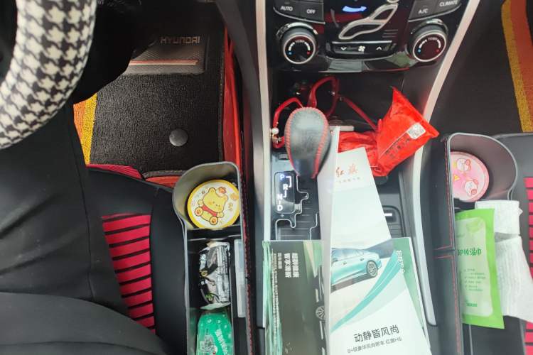 Used Hyundai Sonata 2014 2.0L Automatic Prestige Edition Gear Lever