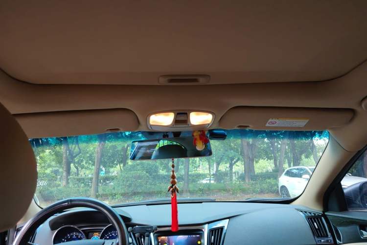 Used Hyundai Sonata 2014 2.0L Automatic Luxury Edition Headliner