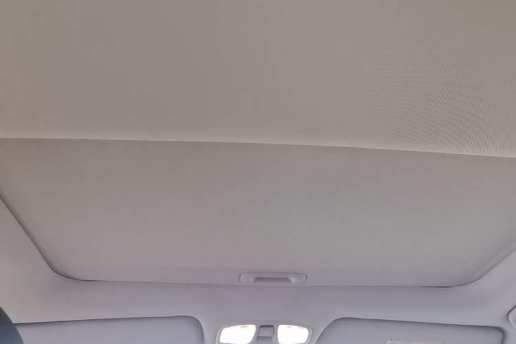 Used Hyundai Sonata 2014 2.0L Automatic Luxury Edition Headliner