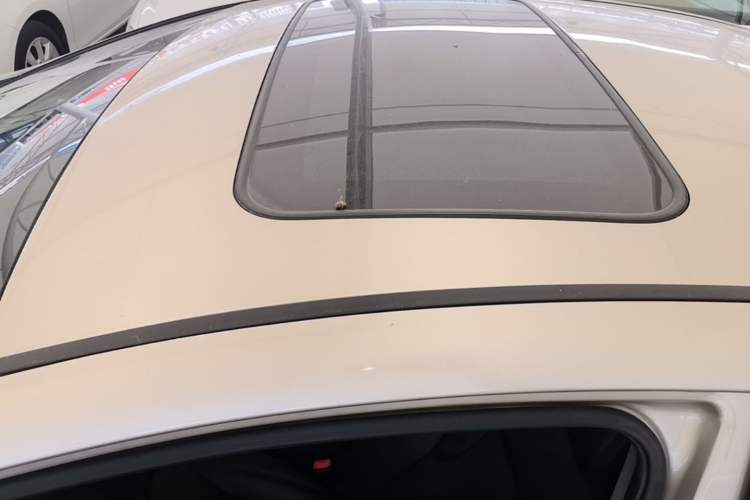 Used Hyundai Sonata 2014 2.0L Automatic Luxury Edition Roof