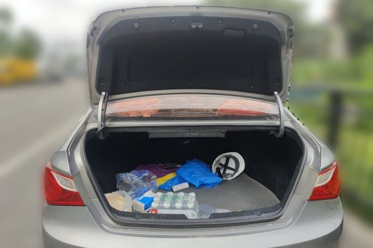 Used Hyundai Sonata 2014 2.0L Automatic Prestige Edition Trunk
