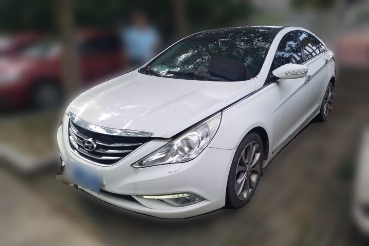 Used Hyundai Sonata 2014 2.4L Automatic Luxury Version China IV Standard Guazi used car, China used car export, Used car for sale, Used cars, Cheapest cars for sale
