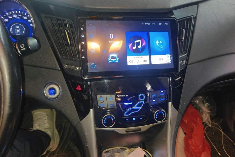Used Hyundai Sonata 2014 2.4L Automatic Luxury Version China V Standard Audio And AC Panel