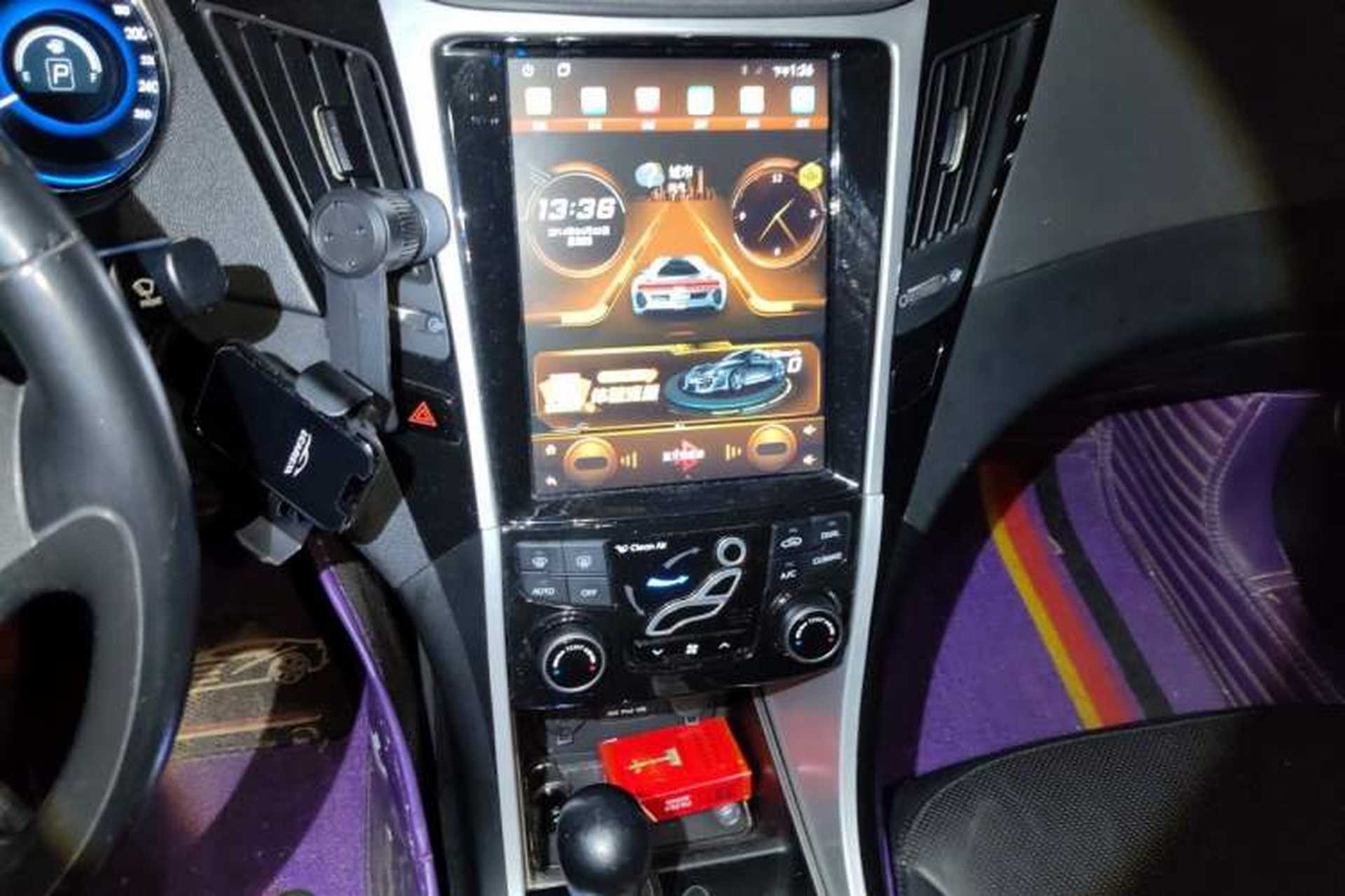 Used Hyundai Sonata 2014 2.0L Automatic Prestige Edition Audio And AC Panel