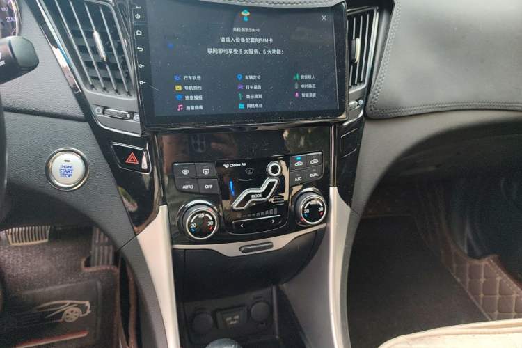 Used Hyundai Sonata 2014 2.4L Automatic Leading Edition China IV Standard Audio And AC Panel