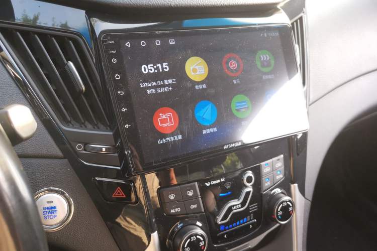 Used Hyundai Sonata 2014 2.4L Automatic Leading Edition China IV Standard Audio And AC Panel