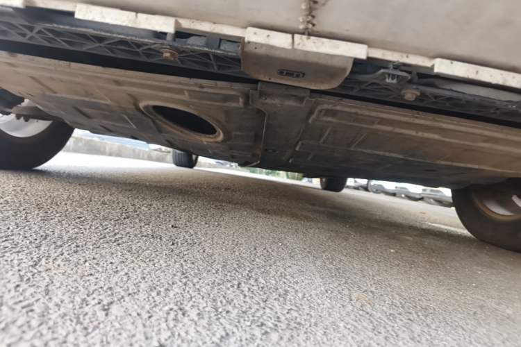 Used Hyundai Sonata 2014 2.4L Automatic Leading Edition China IV Standard Chassis Front