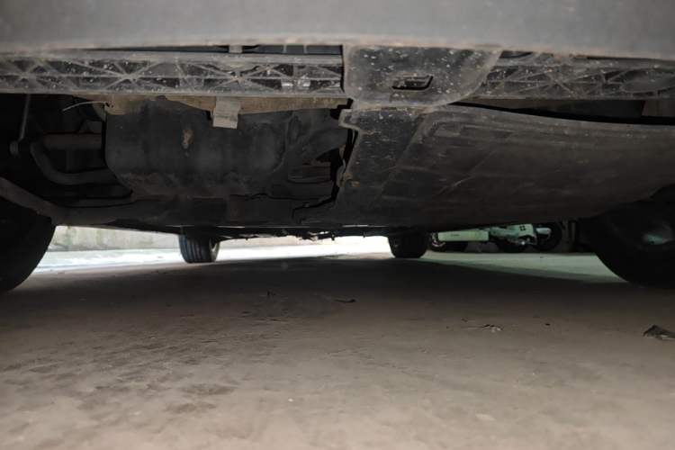 Used Hyundai Sonata 2014 2.0L Automatic Luxury Edition Chassis Front