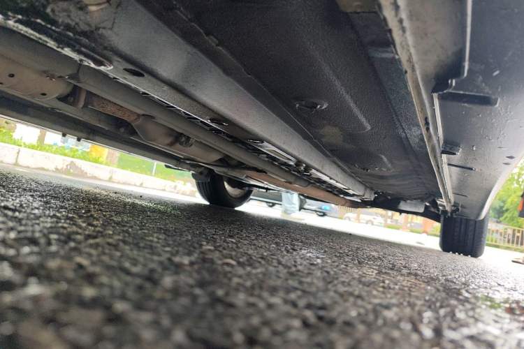 Used Hyundai Sonata 2014 2.4L Automatic Leading Edition China IV Standard Chassis Front Left