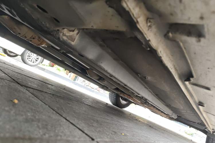 Used Hyundai Sonata 2014 2.0L Automatic Luxury Edition Chassis Front Left