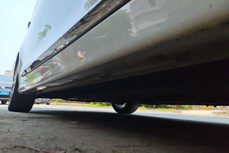 Used Hyundai Sonata 2014 2.4L Automatic Luxury Version China V Standard Chassis Front Right