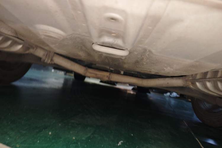 Used Hyundai Sonata 2014 2.4L Automatic Luxury Version China IV Standard Chassis Rear