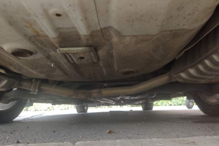 Used Hyundai Sonata 2014 2.4L Automatic Leading Edition China IV Standard Chassis Rear