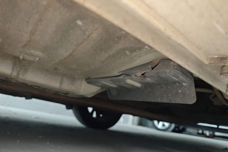 Used Hyundai Sonata 2014 2.4L Automatic Leading Edition China V Standard Chassis Rear Left