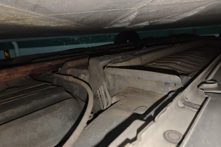 Used Hyundai Sonata 2014 2.4L Automatic Leading Edition China IV Standard Chassis Rear Left