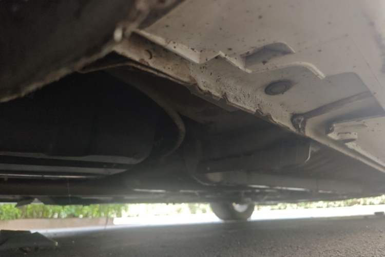 Used Hyundai Sonata 2014 2.4L Automatic Leading Edition China IV Standard Chassis Rear Right