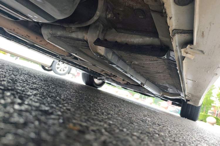 Used Hyundai Sonata 2014 2.4L Automatic Leading Edition China IV Standard Chassis Rear Right