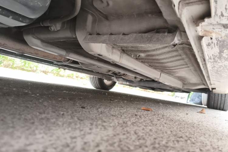 Used Hyundai Sonata 2014 2.4L Automatic Leading Edition China IV Standard Chassis Rear Right