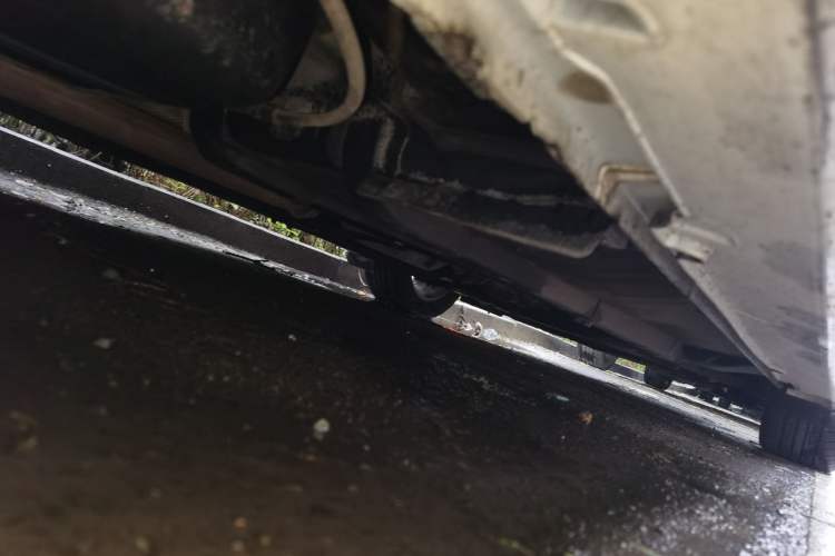 Used Hyundai Sonata 2014 2.4L Automatic Leading Edition China IV Standard Chassis Rear Right