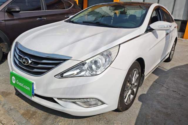 Used Hyundai Sonata 2014 2.0L Automatic Luxury Edition