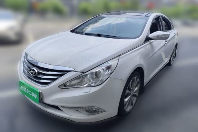 Used Hyundai Sonata 2014 2.4L Automatic Luxury Version China IV Standard