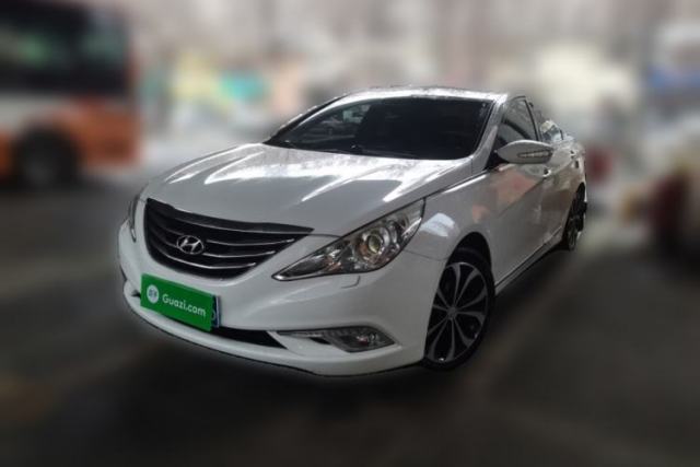 Used Hyundai Sonata 2014 2.4L Automatic Luxury Version China IV Standard