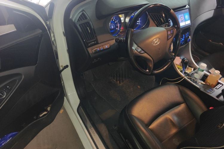 Used Hyundai Sonata 2014 2.4L Automatic Luxury Version China V Standard Driver Seat