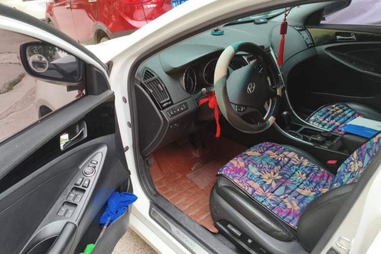 Used Hyundai Sonata 2014 2.4L Automatic Leading Edition China IV Standard Driver Seat