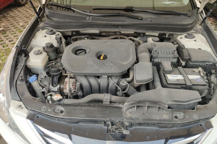 Used Hyundai Sonata 2014 2.0L Automatic Luxury Edition Engine Bay