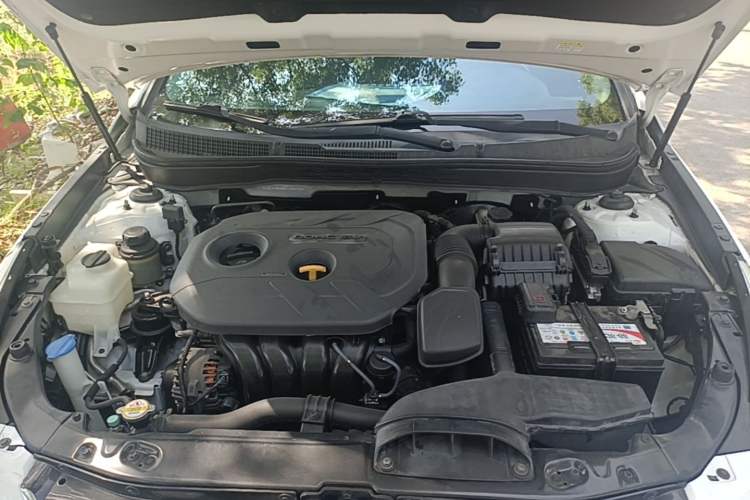 Used Hyundai Sonata 2014 2.0L Automatic Luxury Edition Engine Bay
